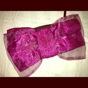 Betsey Johnson Baby got Big Bow Wristlet Clutch